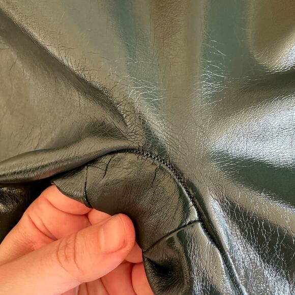 Spanx Faux Leather Patent Leggings - Picture 6 of 9